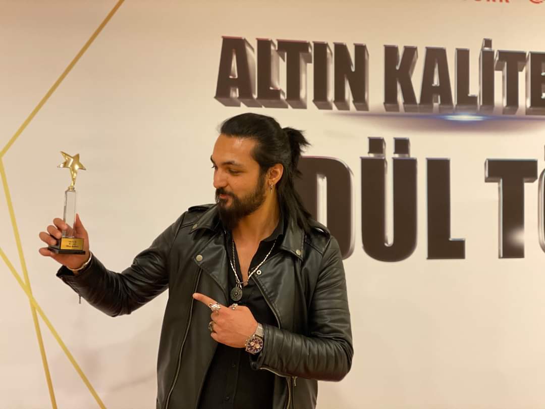 Ünlü İlizyonist Olcay Kutluca’ya Sorduk